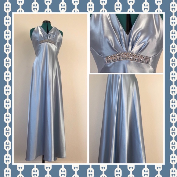 Jessica McClintock for gunner sax Dresses & Skirts - SOLD silk baby blue super long curvey dress